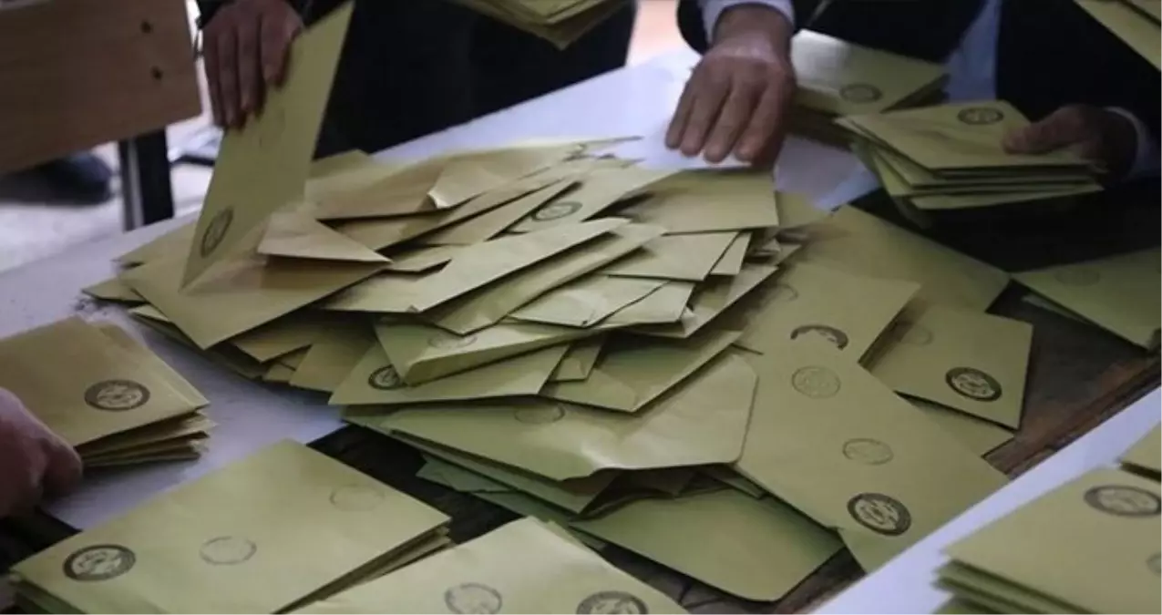 YSK, İstanbul Seçimlerinin İptal Edilmesi ve Yenilenmesi Talebini Gündemine Aldı! YSK, İstanbul Seçimlerinin İptal Edilmesi ve Yenilenmesi Talebini Gündemine Aldı!