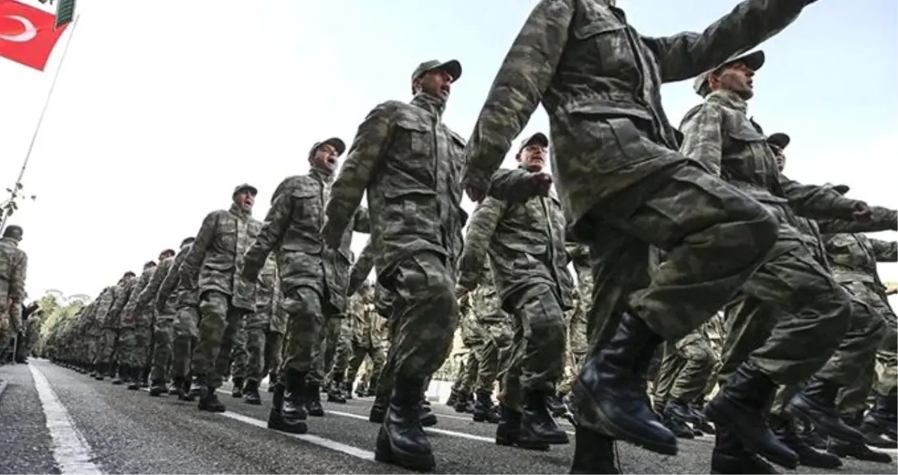 Milli Savunma Bakanı Hulusi Akar, Yeni Askerlik Sistemi Hakkında Bilgi Verdi! Milli Savunma Bakanı Hulusi Akar, Yeni Askerlik Sistemi Hakkında Bilgi Verdi!