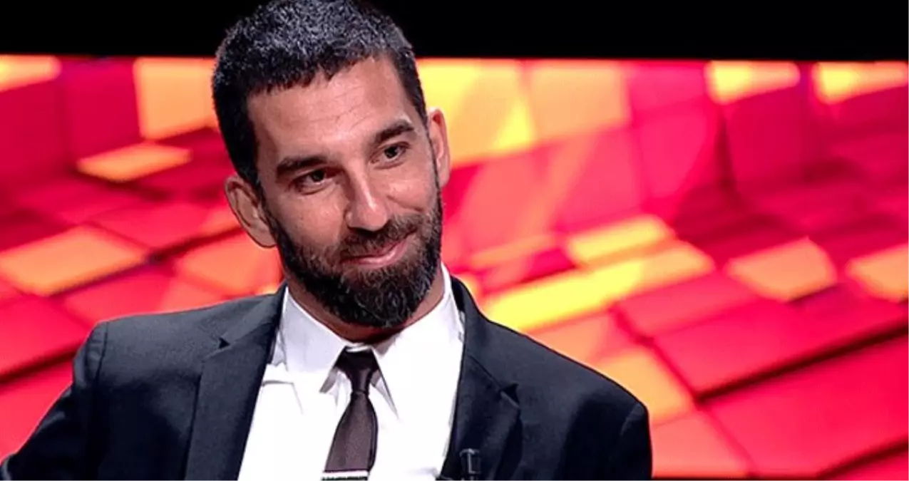 Başakşehir'de Arda Turan Depremi! Yollar Ayrılıyor Başakşehir'de Arda Turan Depremi! Yollar Ayrılıyor