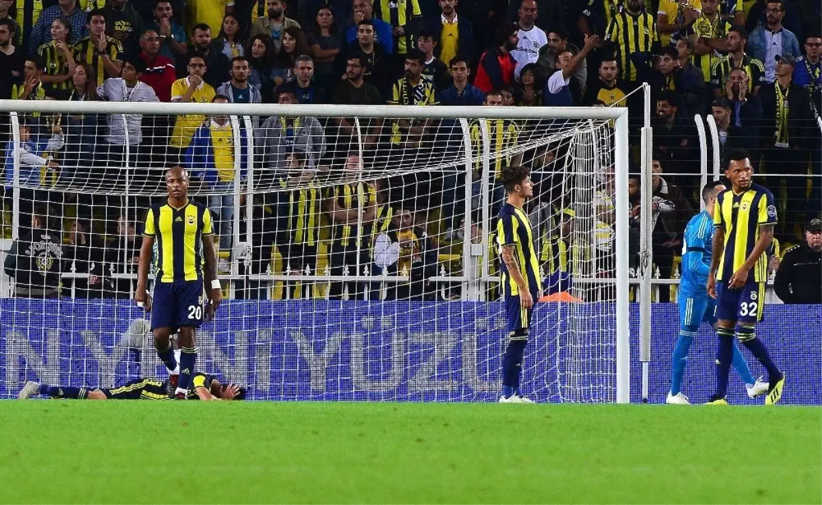 Fenerbahçe Gol Yollarında Sınıfta Kaldı Fenerbahçe Gol Yollarında Sınıfta Kaldı