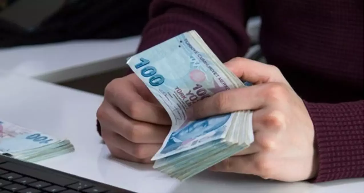 Temmuz Ayında Emekli Doktorların İlave Ödemeleri 2 Bin 375 Liraya Kadar Çıkacak Temmuz Ayında Emekli Doktorların İlave Ödemeleri 2 Bin 375 Liraya Kadar Çıkacak