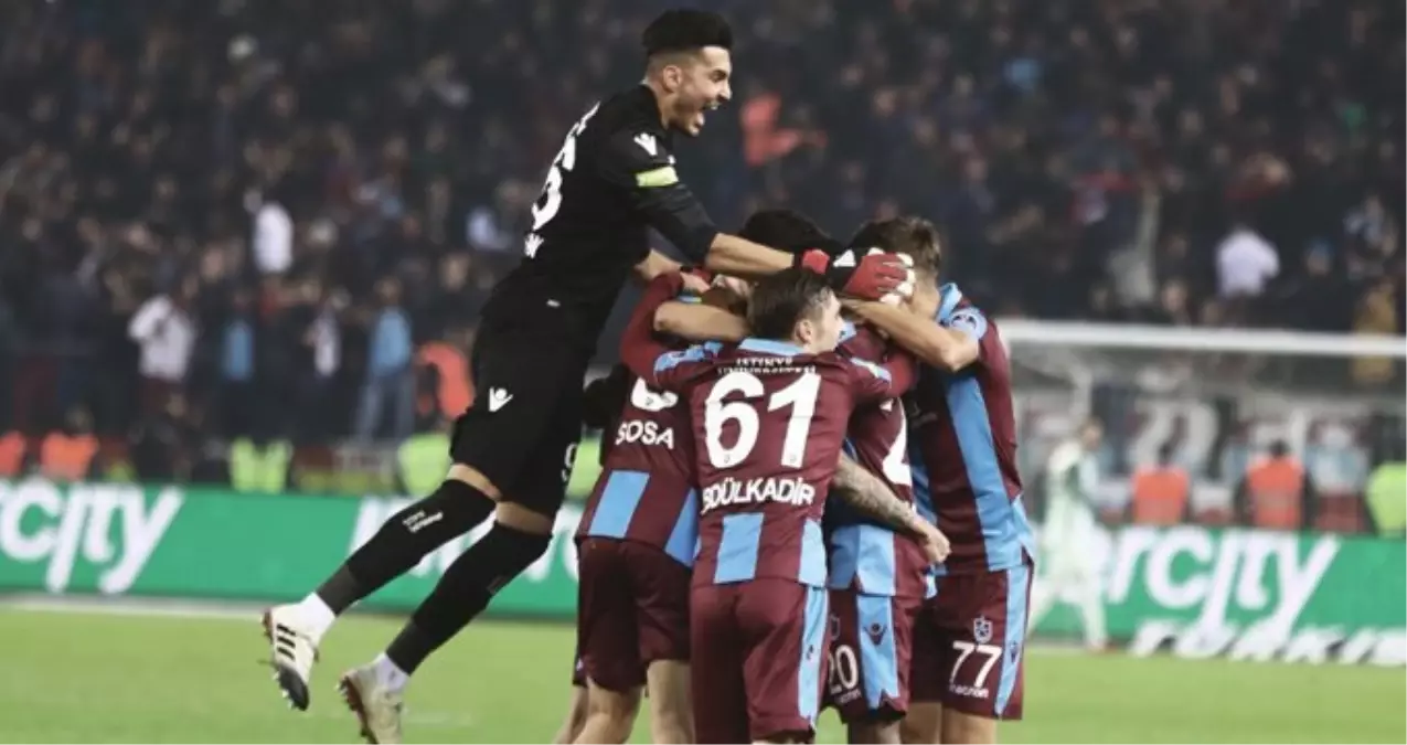 Trabzonsporlu Uğurcan Çakır'ın Menajeri, Liverpool ile Görüştüğünü Açıkladı Trabzonsporlu Uğurcan Çakır'ın Menajeri, Liverpool ile Görüştüğünü Açıkladı