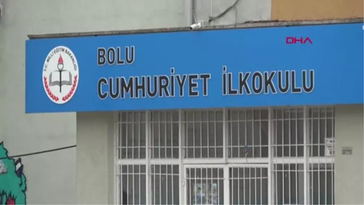 Bolu Öğrencisine Tokat Atan Öğretmene Velilerden İmzalı Destek Bolu Öğrencisine Tokat Atan Öğretmene Velilerden İmzalı Destek