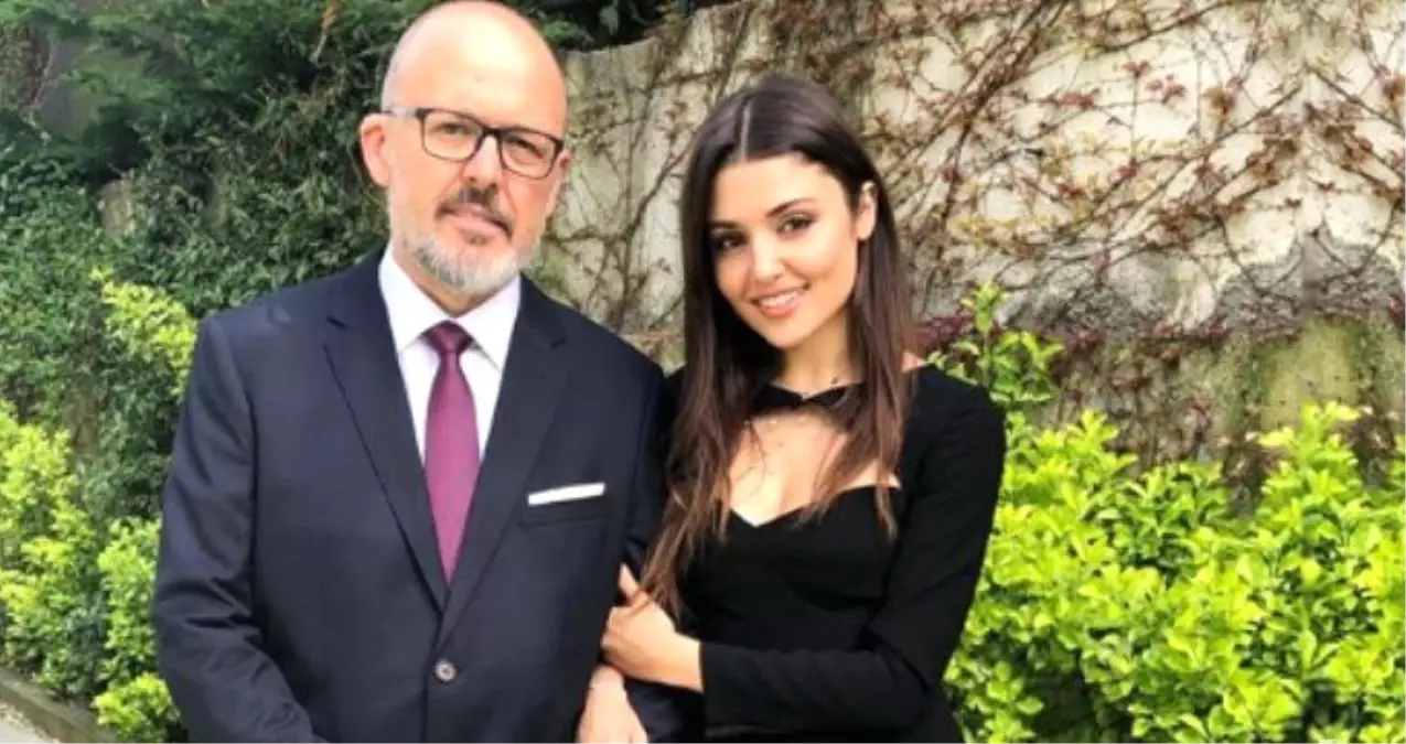 Hande Erçel'i, Babasının Yanında Utandıran Soru Hande Erçel'i, Babasının Yanında Utandıran Soru