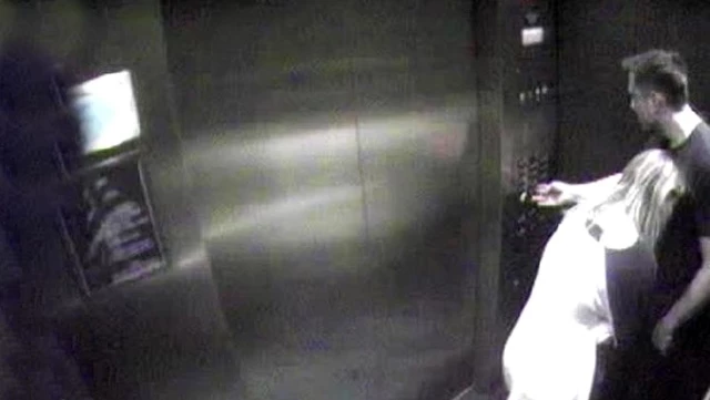 Elon Musk ve oyuncu Amber Heard'ın asansörde çekilen görüntüleri ortaya çıktı