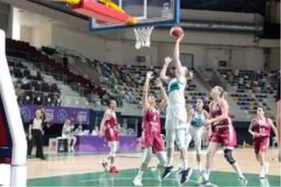 Kadınlar Basketbol Süper Ligi: İzmit Belediyespor: 103 Birevim Elazığ İl Özel İdare: 64 Kadınlar Basketbol Süper Ligi: İzmit Belediyespor: 103 Birevim Elazığ İl Özel İdare: 64