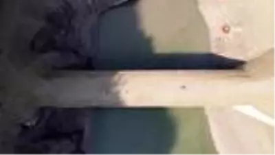 Barajın suyu azalınca 21 yıldır su altındaki köprüler gün yüzüne çıktı Barajın suyu azalınca 21 yıldır su altındaki köprüler gün yüzüne çıktı