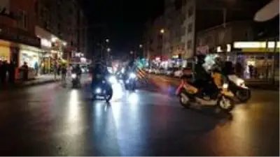 Motosiklet tutkunlarından Cumhuriyet Bayramı korteji Motosiklet tutkunlarından Cumhuriyet Bayramı korteji