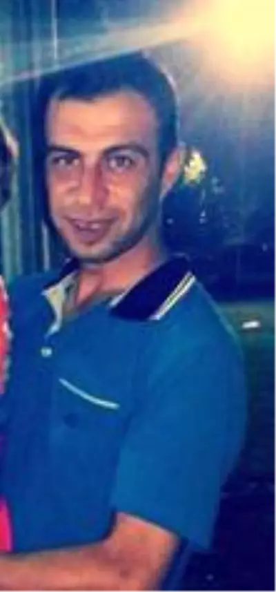 Üvey babasını yaralayarak 1 kişiyi öldüren şahıs tutuklandı Üvey babasını yaralayarak 1 kişiyi öldüren şahıs tutuklandı