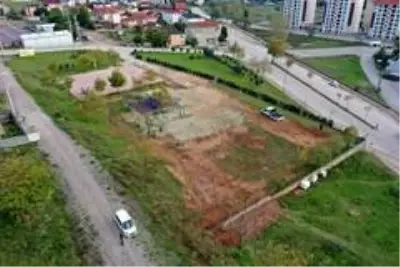 Hüseyin Gülseven parkı yenilendi Hüseyin Gülseven parkı yenilendi