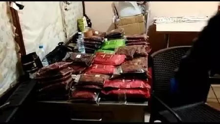 Kocaeli'de 1 ton 70 kilo kaçak nargile tütünü ele geçirildi Kocaeli'de 1 ton 70 kilo kaçak nargile tütünü ele geçirildi
