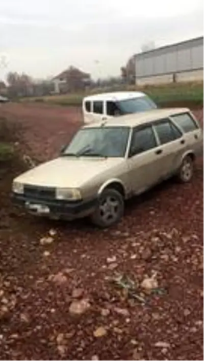 Son dakika haber | Park halindeki otomobili çalan suç makinesi hırsız yakalandı Son dakika haber | Park halindeki otomobili çalan suç makinesi hırsız yakalandı