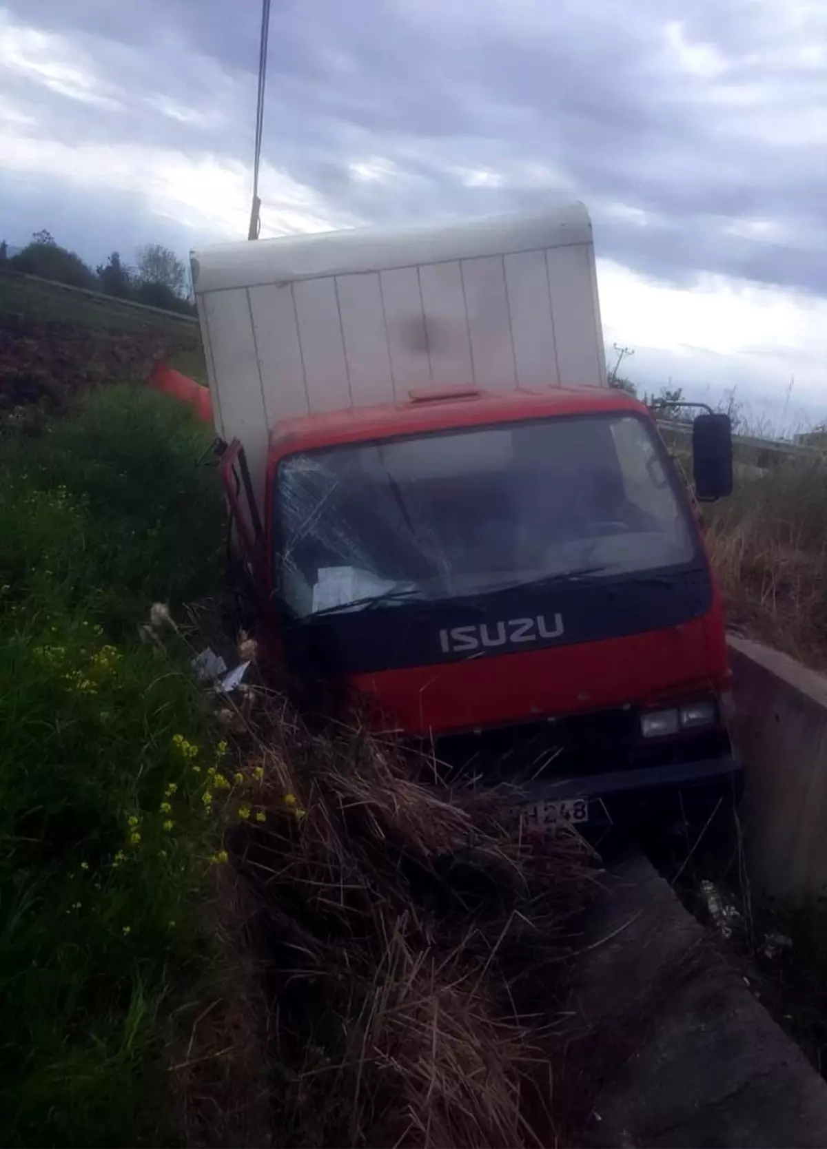 Samsun Da Kamyonet Su Kanal Na U Tu Yaral Haberler