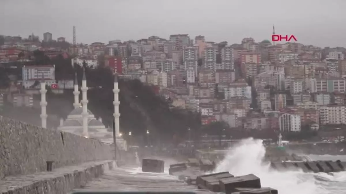 Zonguldak Ta Dev Dalgalar L Man Ne Ula Ti Balik Ilar Den Ze