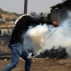 الجيش الإسرائيلي يُصيب عشرات الفلسطينيين بالضفة