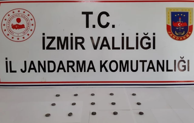 ضبط 210 قطع عملة أثرية في إزمير التركية