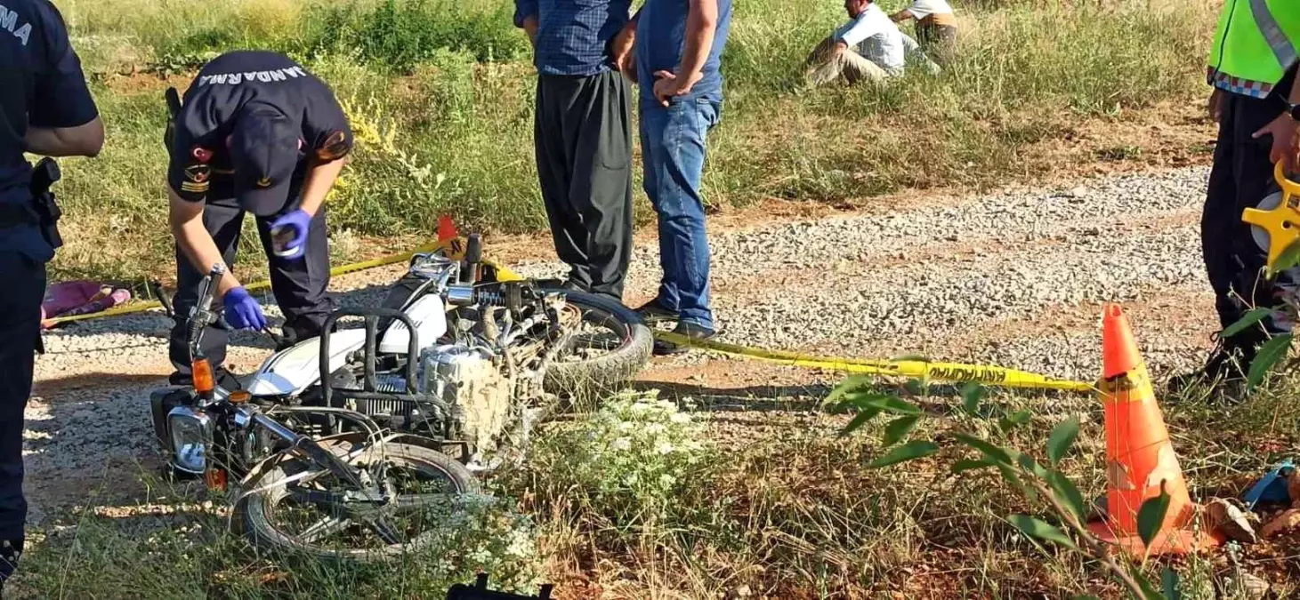 Devrilen motosikletin sürücüsü yaşamını yitirdi Haberler