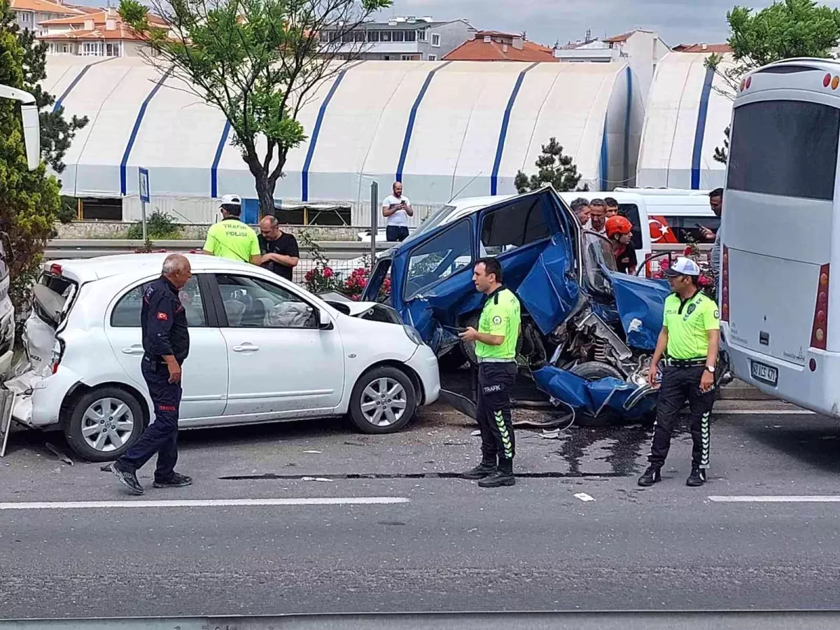 Son Dakika K Tahya Da Zincirleme Trafik Kazas Yaral Haberler