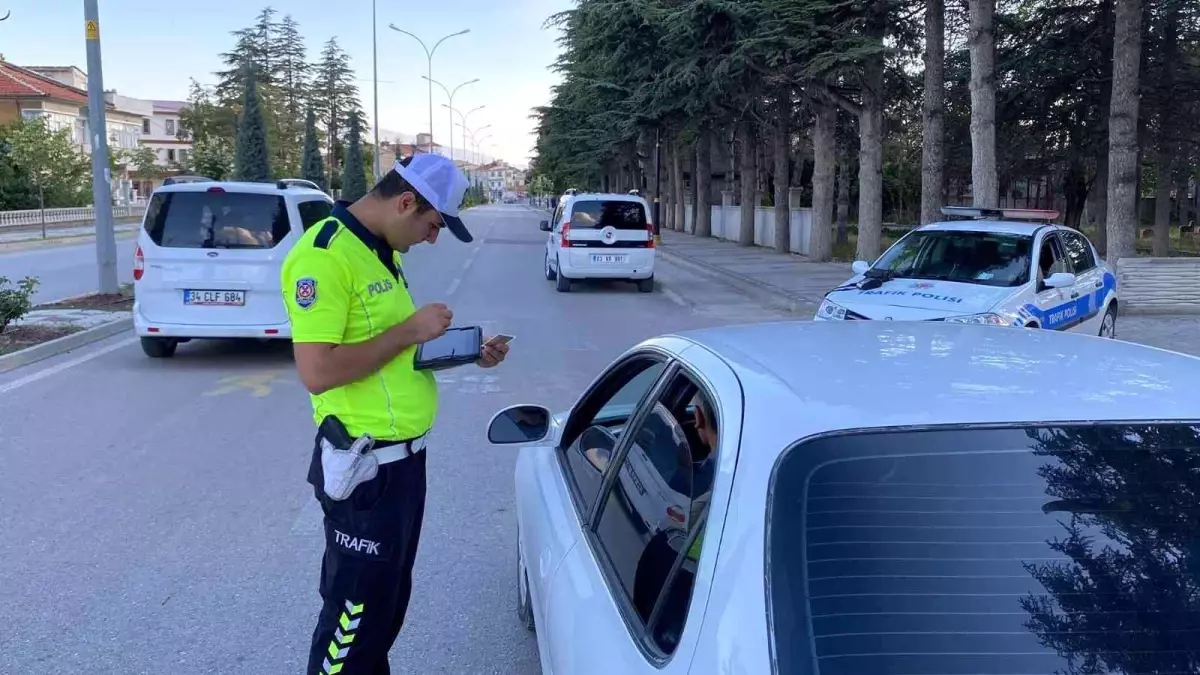 Bolvadin Polisinden Trafik Denetimi Haberler