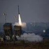 صواريخ غزة تصيب مصنعا في سديروت ومبنى في عسقلان