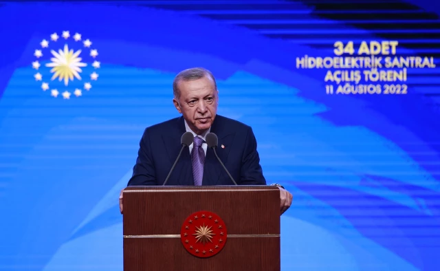 أردوغان يشارك في افتتاح 34 محطة للطاقة الكهرومائية