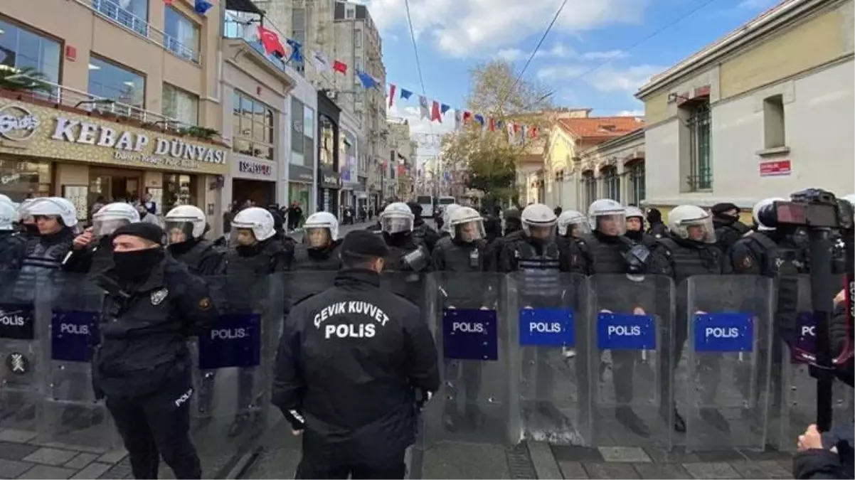 Paris saldırısı İstanbul da protesto edildi 14 gözaltı var Haberler