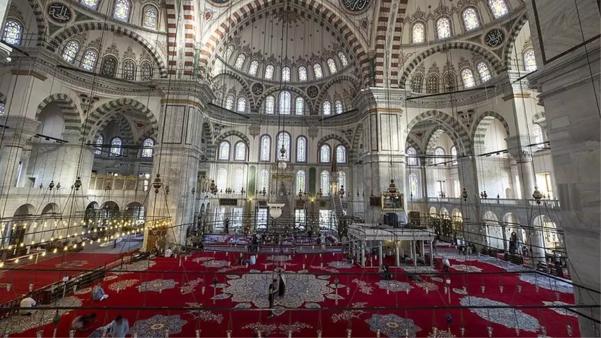 İstanbul Fatih Camii nerede nasıl gidilir İstanbul Fatih Camii ve