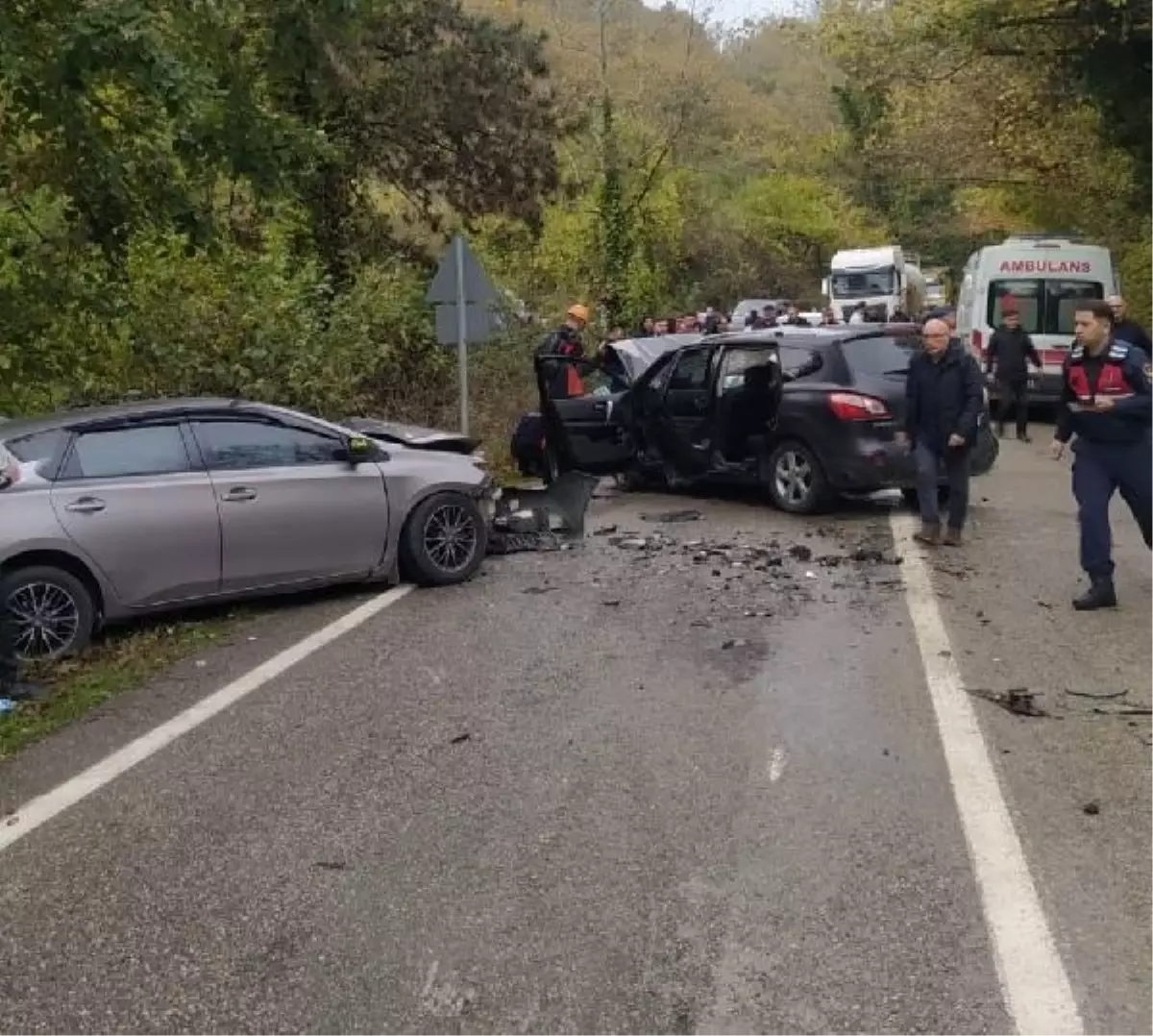 Bartın da Otomobil Kazası 1 Ölü 5 Yaralı Haberler