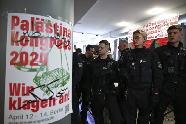 الشرطة الألمانية تفضّ 