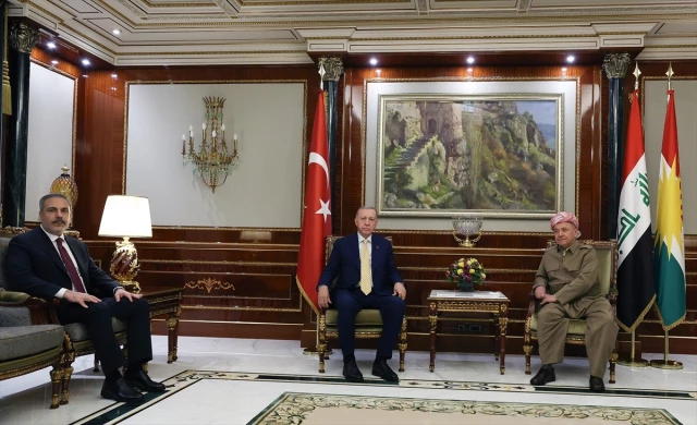 أربيل.. الرئيس أردوغان يلتقي مسعود بارزاني