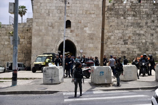 القدس.. إصابة شرطي إسرائيلي بعملية طعن و