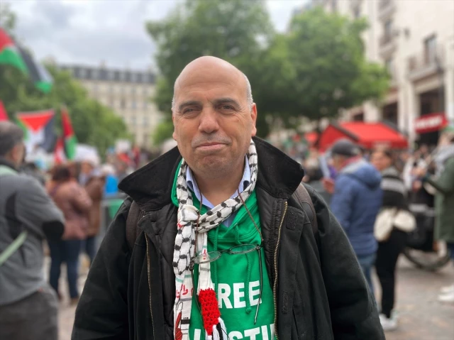 باريس.. مظاهرة تطالب بوقف الحرب الإسرائيلية على غزة