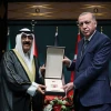 الرئيس أردوغان يقلد أمير الكويت وسام الدولة
