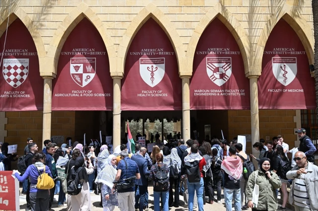 بيروت.. طلاب يطالبون جامعتهم بقطع أي علاقات محتملة مع إسرائيل