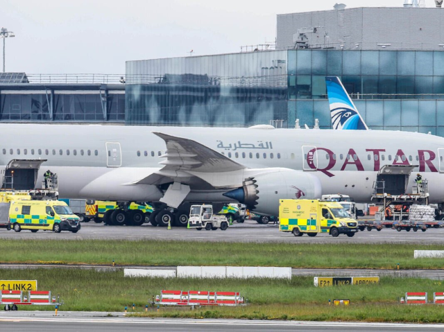 تعرضت طائرة تابعة لشركة الخطوط الجوية القطرية لاضطراب جوي: أصيب 12 شخصًا