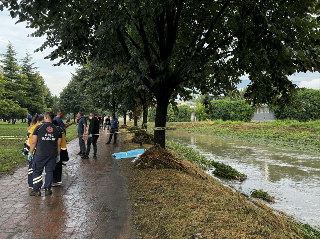 A male body was found in the stream where rainwater rose in Bursa