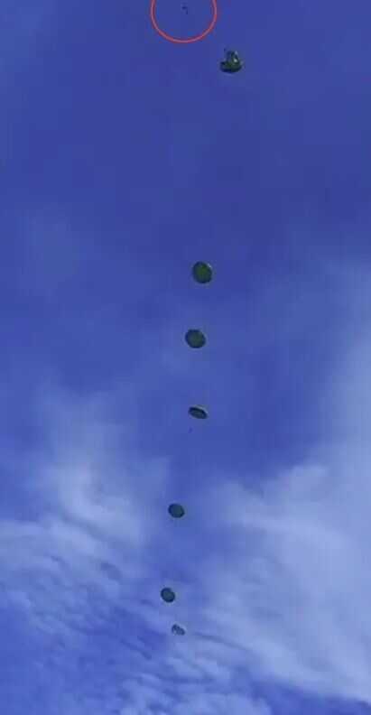 A military student in Mexico tragically lost his life when his parachute failed to open as he jumped from a helicopter