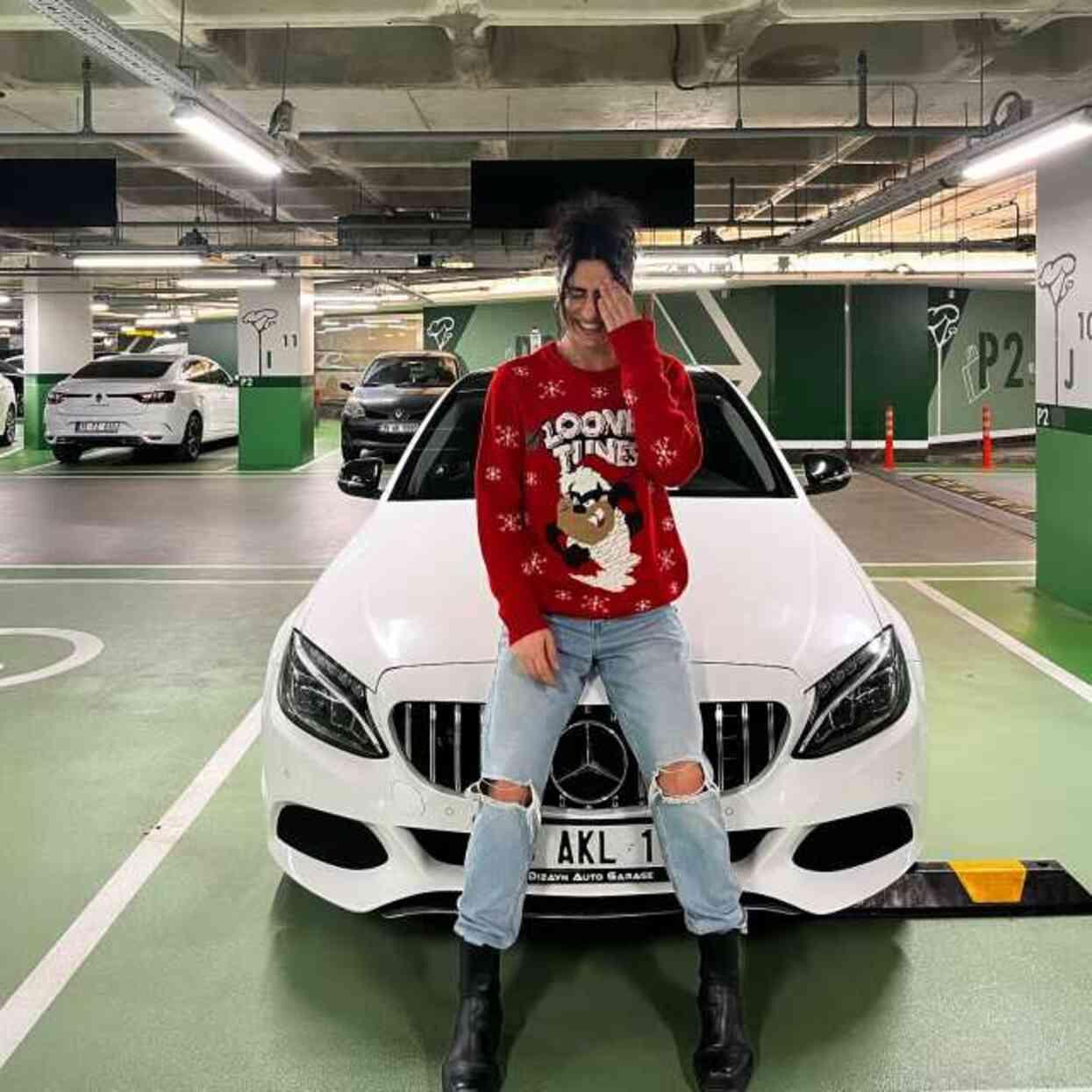 Phenomenon Gaga Bulut arrested for illegal gambling