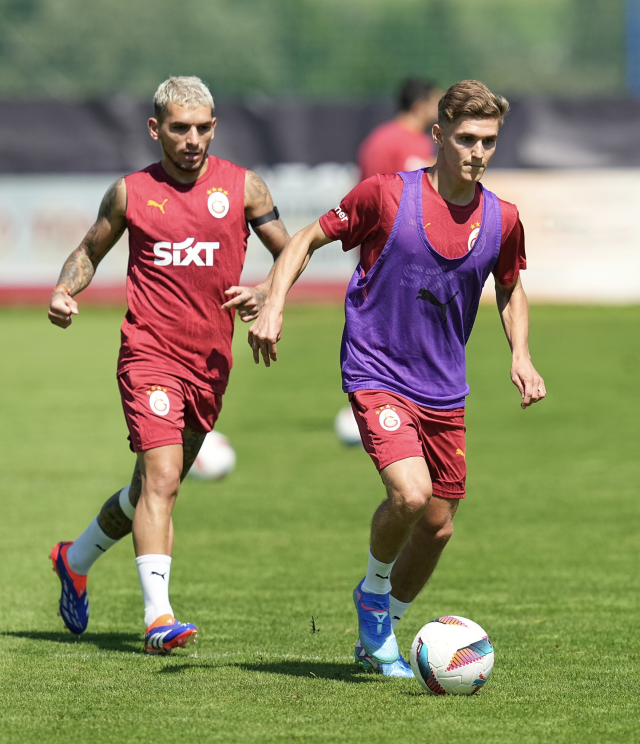 Galatasaray's new signing Elias Jelert will not be able to play in the Super Cup match