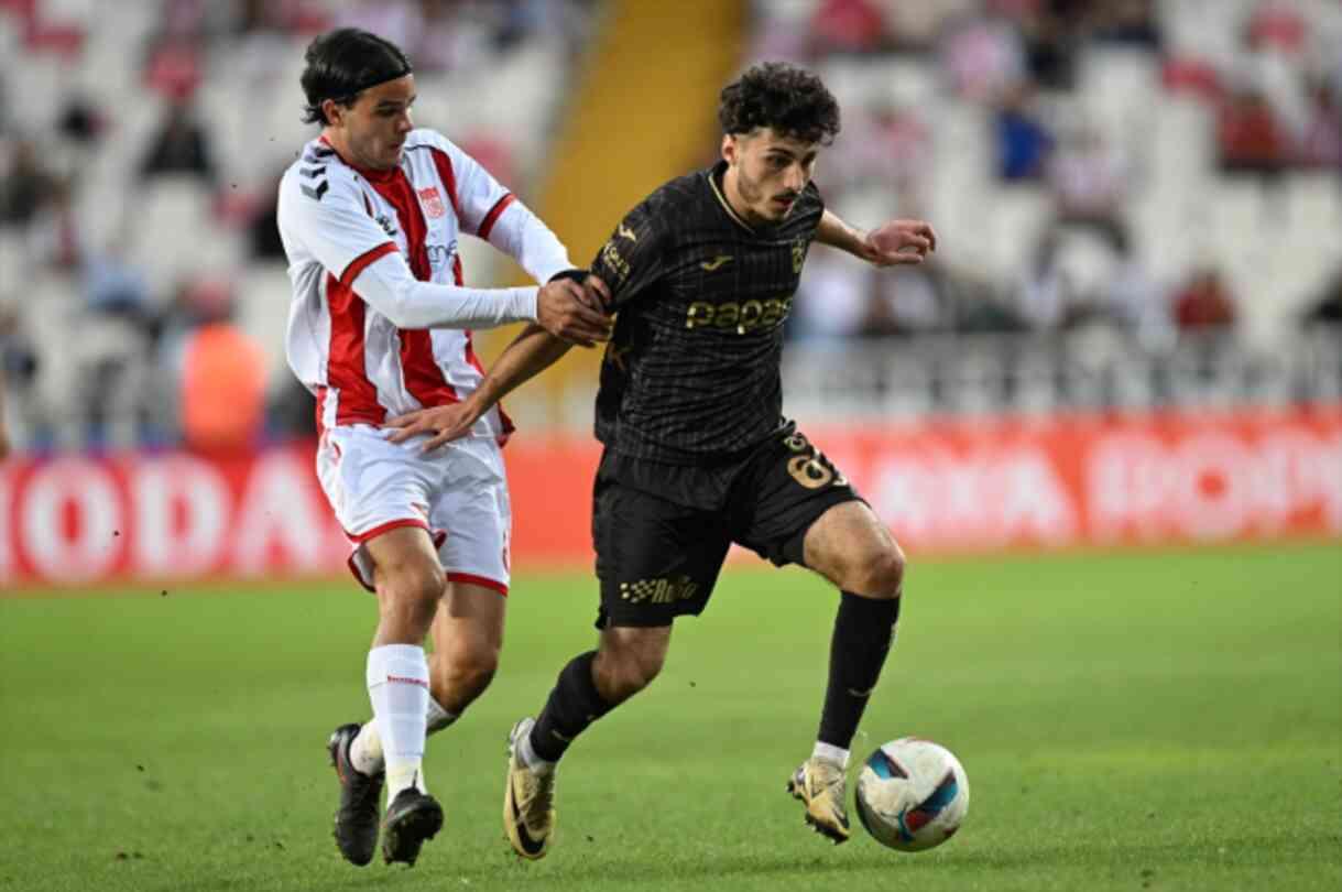 ترابزون سبور، تعادل 0-0 مع سيفاسبور خارج الديار