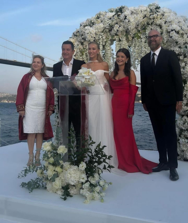 Acun Ilıcalı and Ayça Çağla Altunkaya got married! Here are the first moments from the wedding