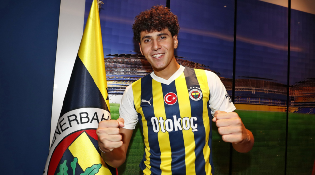 Dirk Kuyt's team transfers Fenerbahçe's young star