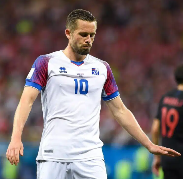 Convicted of 1 year in prison! Pedophile offender Gylfi Sigurdsson takes the field against Turkey