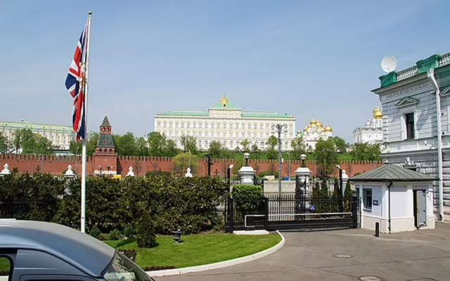 Russia deports 6 British diplomats on charges of espionage and sabotage