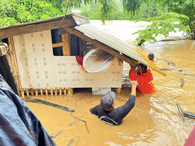 Death toll reaches 254 in Typhoon Yagi that hit Vietnam