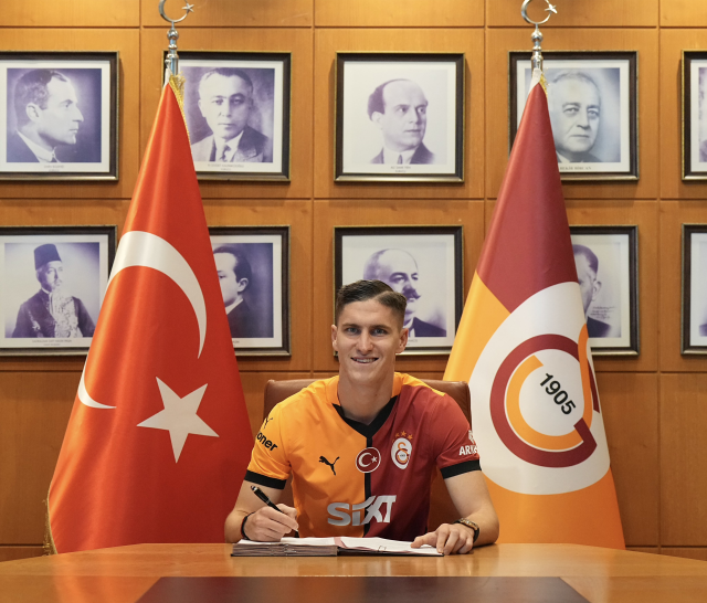 Galatasaray's new transfer Roland Sallai makes history before stepping onto the field