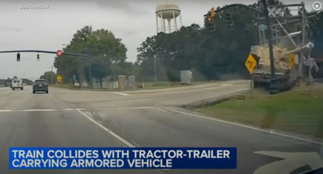 Train Collides with Truck Carrying Tank in the US: Horrifying Moments Captured on Camera