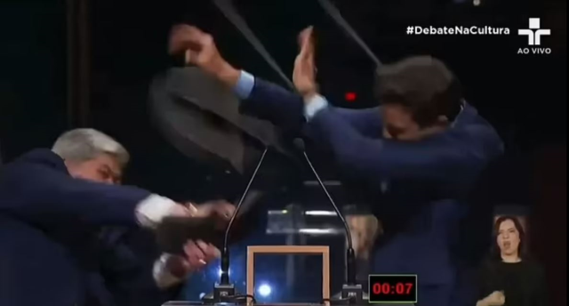 Mayoral candidate in Brazil attacks his opponent with a chair on live television program