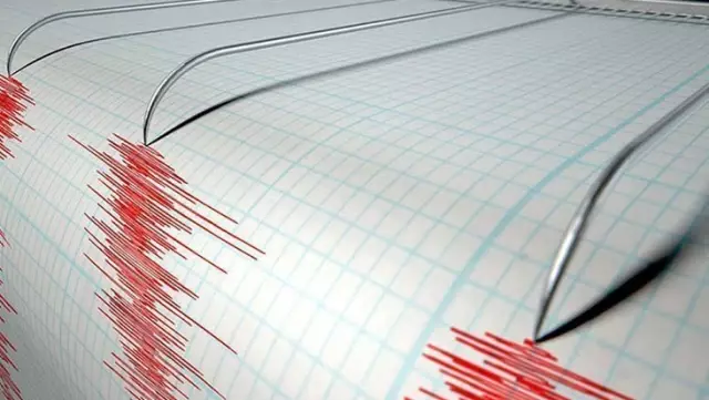 Frightening earthquake in Manisa: Felt in neighboring cities.