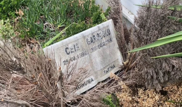 Hours before the opening, striking image at Cem Garipoğlu's grave